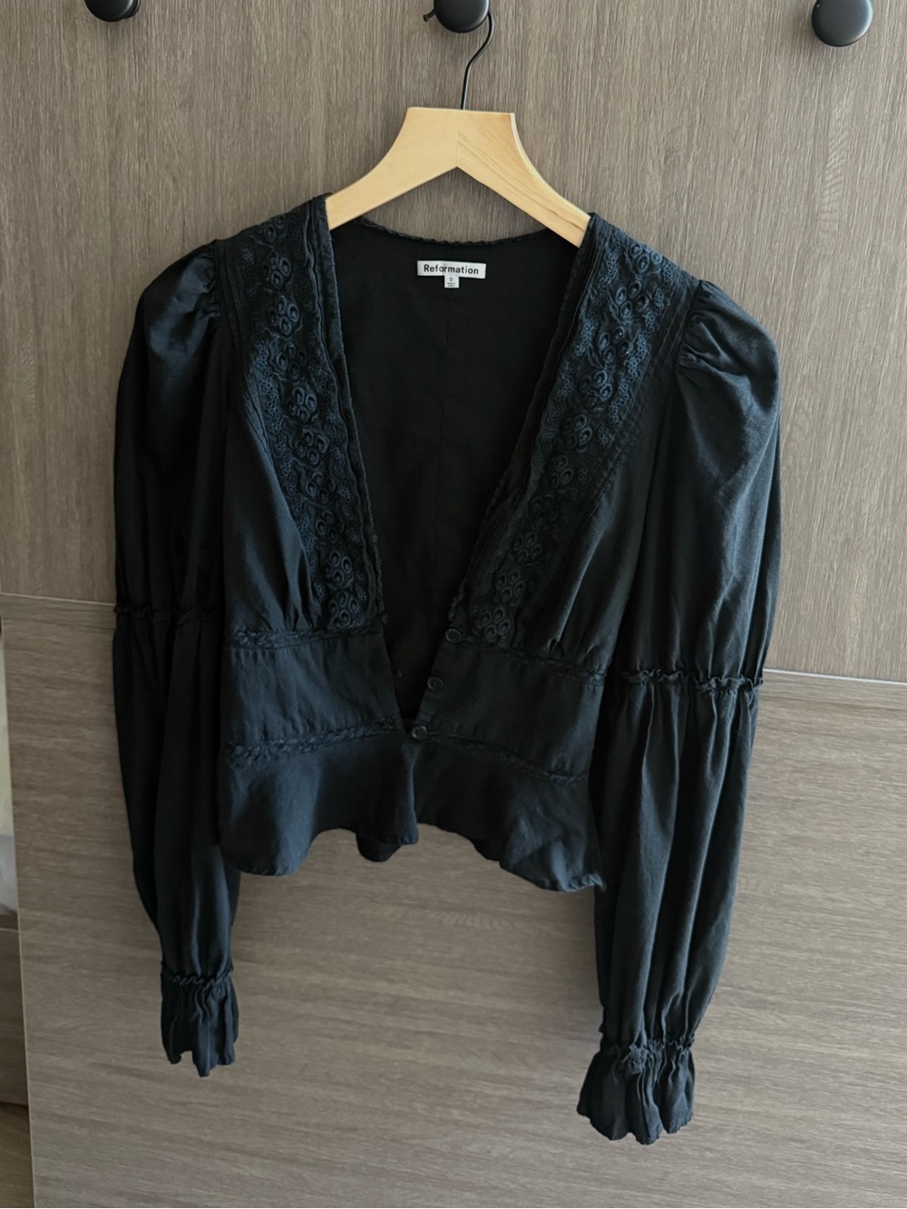 Reformation Black Meadowlark Top - Picture 4 of 6